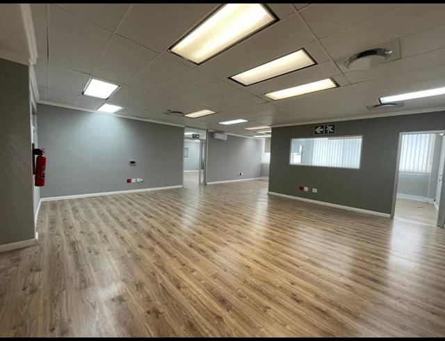 300M² OFFICE TO LET IN RIVONIA